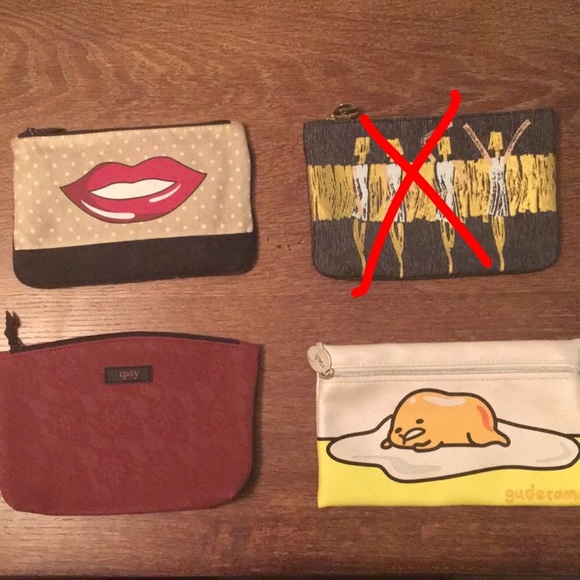 4/$8 Makeup Bag Lot! - Picture 2 of 4